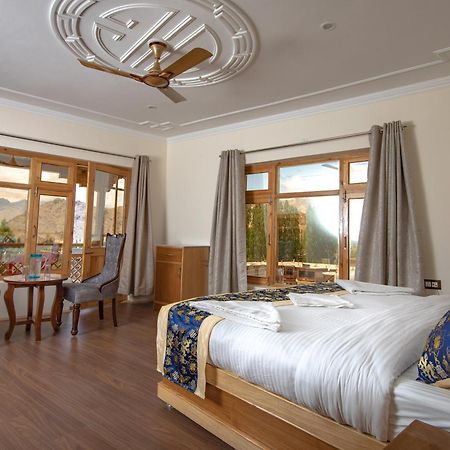 The Nangsay Hotel Λεχ Εξωτερικό φωτογραφία