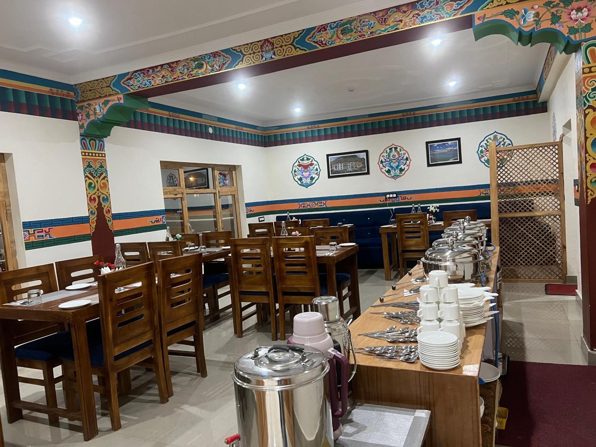 The Nangsay Hotel Λεχ Εξωτερικό φωτογραφία
